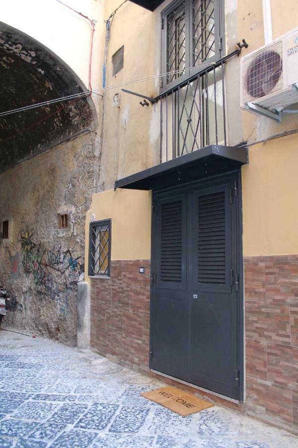 The Twins' House Museo Villa Napoli Eksteriør bilde